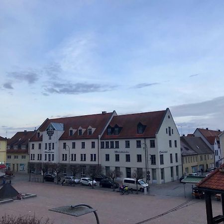 Gasthaus Pfafflinger Нойбург-ан-дер-Донау Экстерьер фото